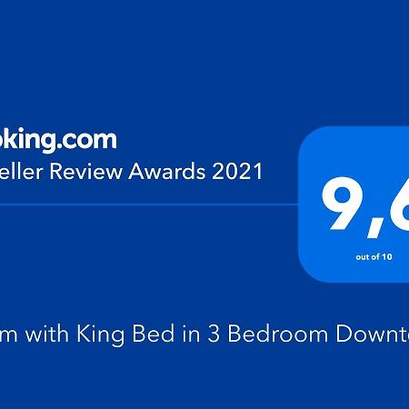 Room With King Bed In Shared 3 Bedroom Downtown Montreal Exterior foto